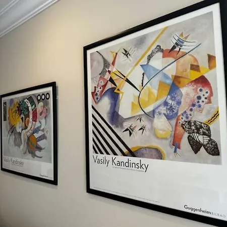 El Piso De Bea * Piedras Blancas